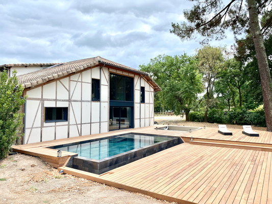 Piscine à Débordement